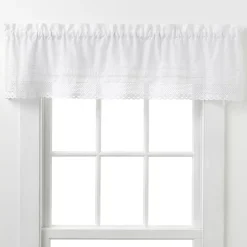 CHF & You Crochet Window Valance