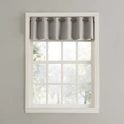 No. 918 Donahue Straight Window Valance