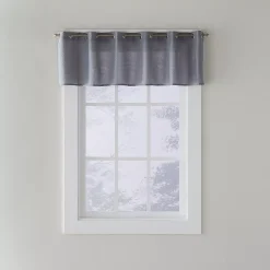 Saturday Knight, Ltd. Trio Valance