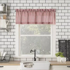 No. 918 Perry Window Valance